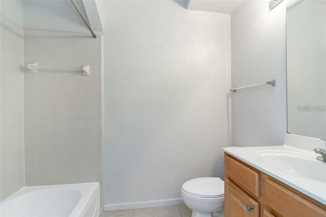 11702 HERITAGE ESTATES AVE 318, Orlando, FL 32825