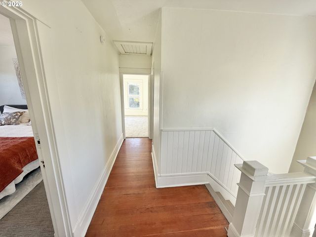 1596 Ne CHEMEKETA St, Salem, OR 97301