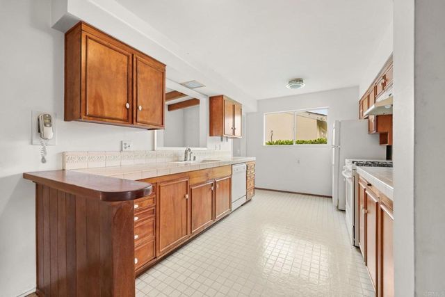 920 Cabrillo Avenue, Coronado, CA 92118