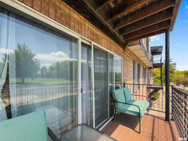 4900 N Knoxville Ave Apt 116A, Peoria, IL 61614