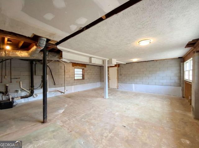 8264 Magnolia Drive, Jonesboro, GA 30238