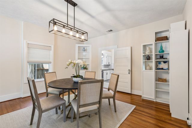 802 Turner Avenue, Dallas, TX 75208