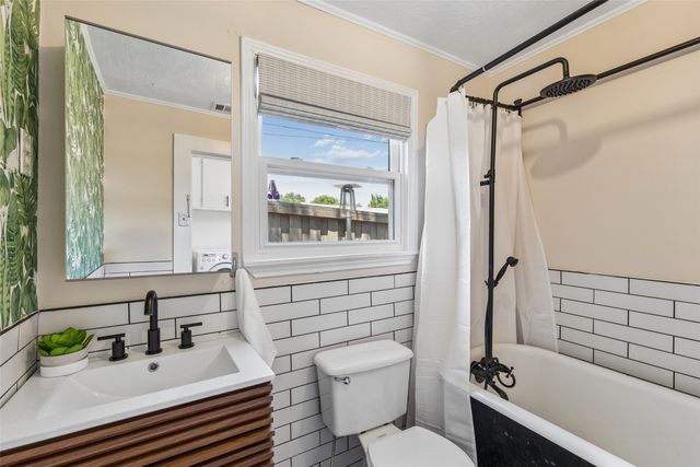 802 Turner Avenue, Dallas, TX 75208