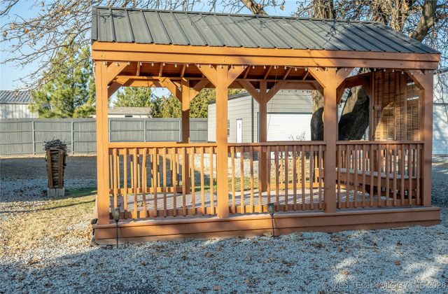 421317 E 1168, Eufaula, OK 74432