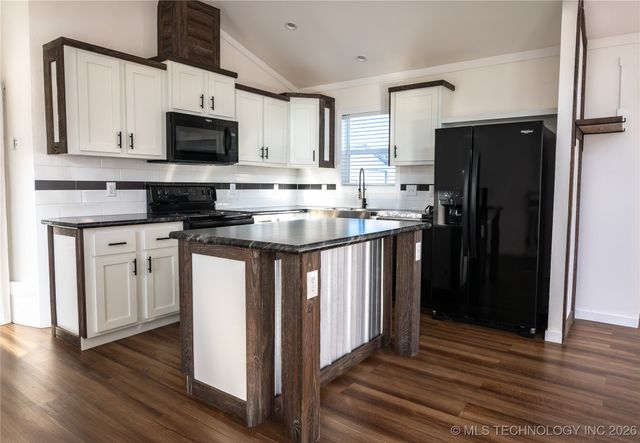 421317 E 1168, Eufaula, OK 74432