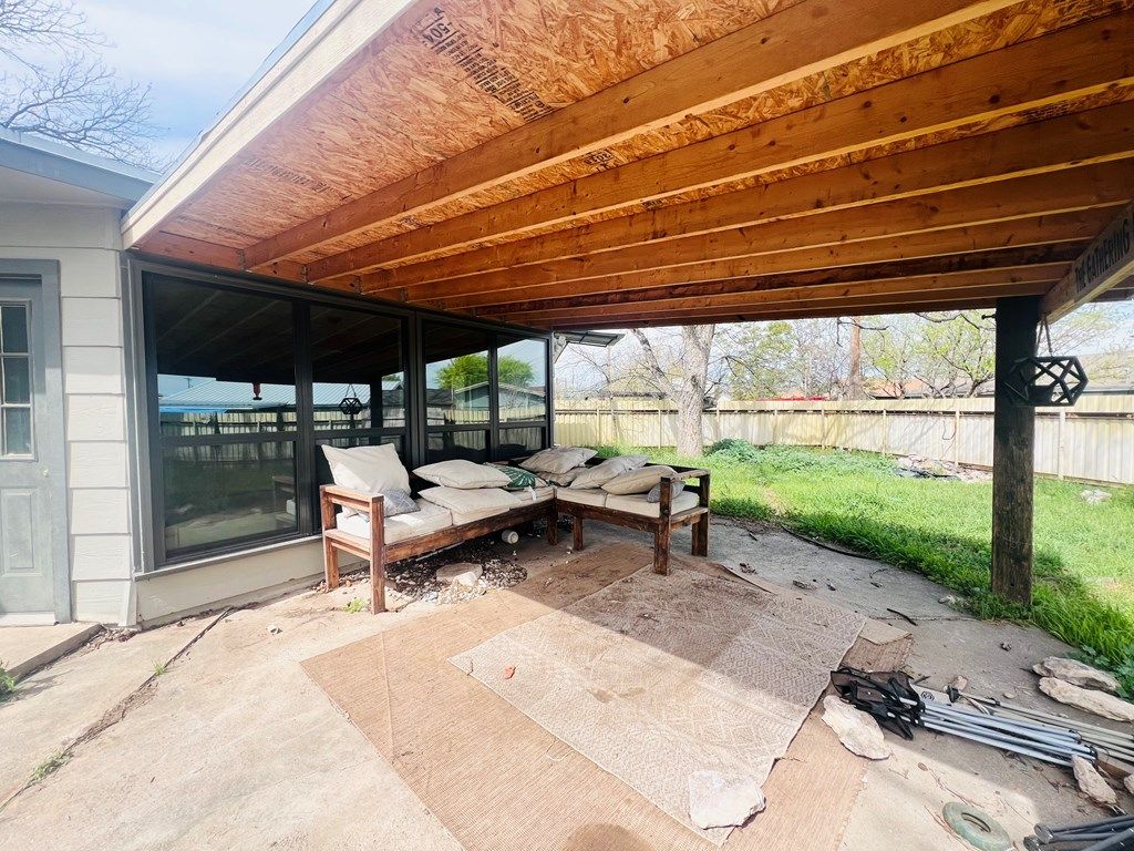 Image 20 of property listing at 172 Woodruff St, San Angelo, TX 76905