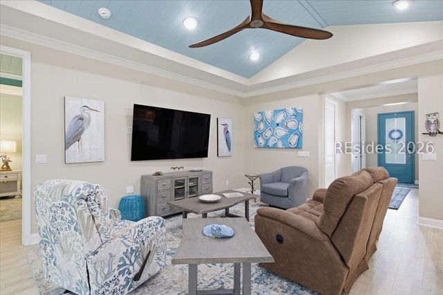 225 Summertime Pl, Hardeeville, SC 29927
