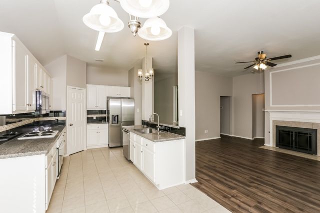 2309 Savannah Drive, Mansfield, TX 76063