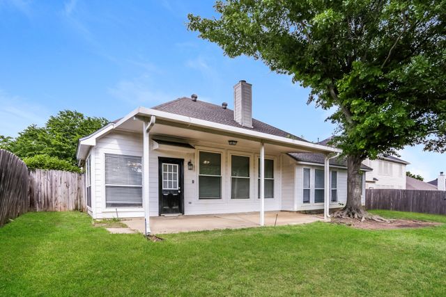2309 Savannah Drive, Mansfield, TX 76063
