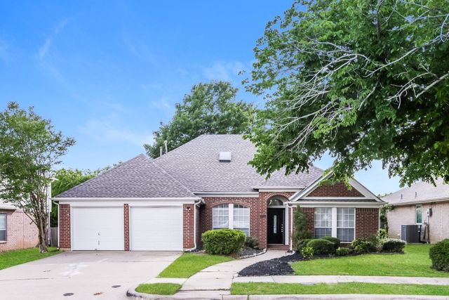 2309 Savannah Drive, Mansfield, TX 76063