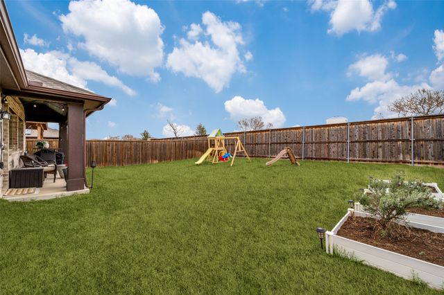 3304 Adobe Vista, Aubrey, TX 76227