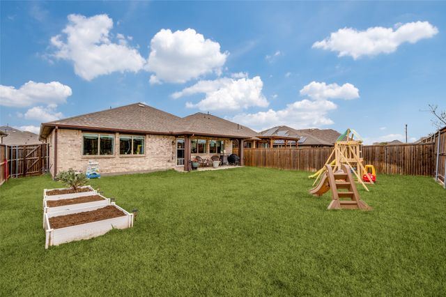 3304 Adobe Vista, Aubrey, TX 76227