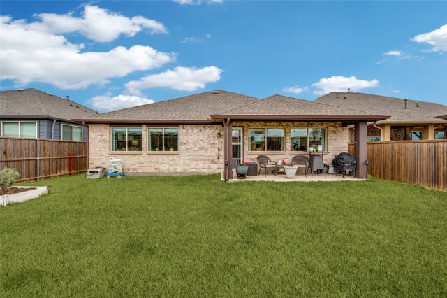 3304 Adobe Vista, Aubrey, TX 76227