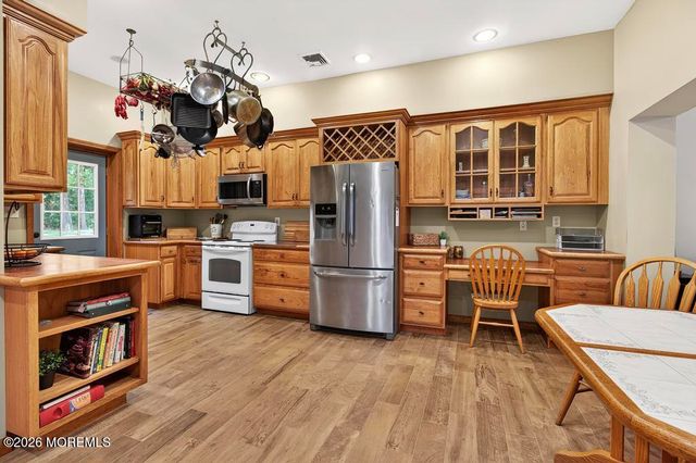 322 Kent Road, Howell, NJ 07731