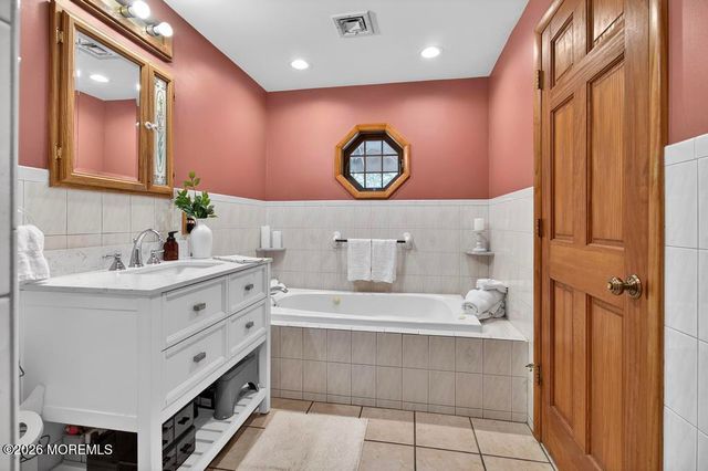 322 Kent Road, Howell, NJ 07731