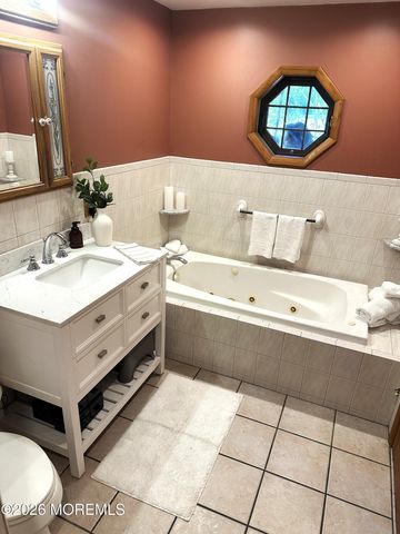 322 Kent Road, Howell, NJ 07731