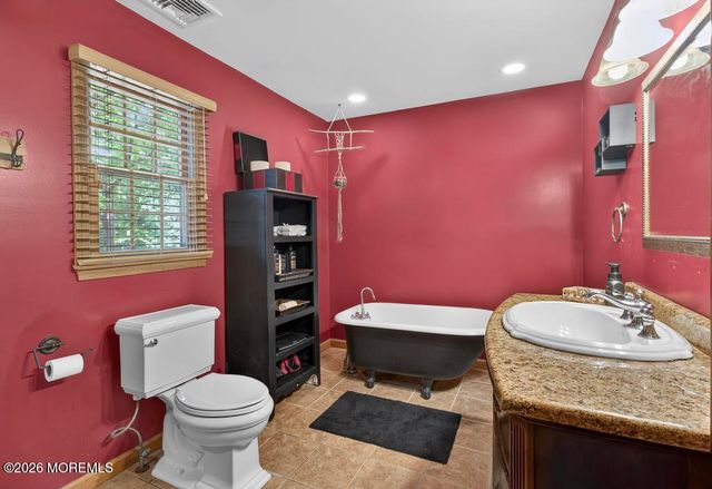 322 Kent Road, Howell, NJ 07731