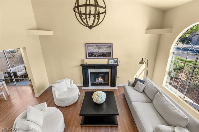 2604 Glen Green Avenue, Henderson, NV 89074