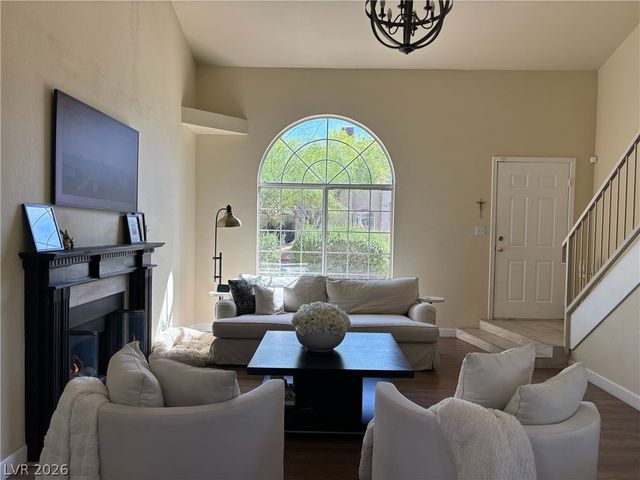 2604 Glen Green Avenue, Henderson, NV 89074