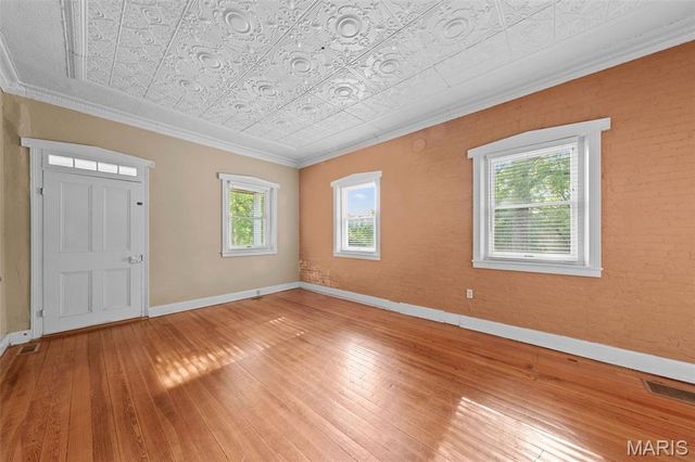 205 E 8th Street, Hermann, MO 65041