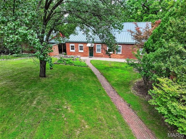 205 E 8th Street, Hermann, MO 65041