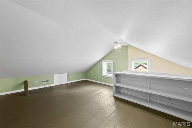 205 E 8th Street, Hermann, MO 65041