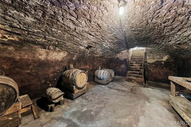 205 E 8th Street, Hermann, MO 65041