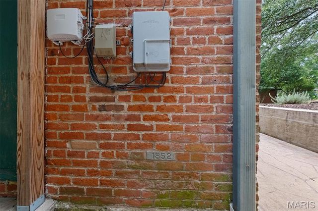 205 E 8th Street, Hermann, MO 65041