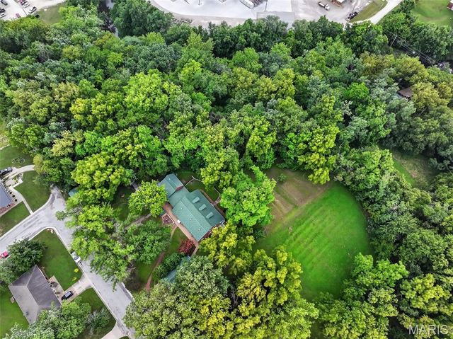 205 E 8th Street, Hermann, MO 65041