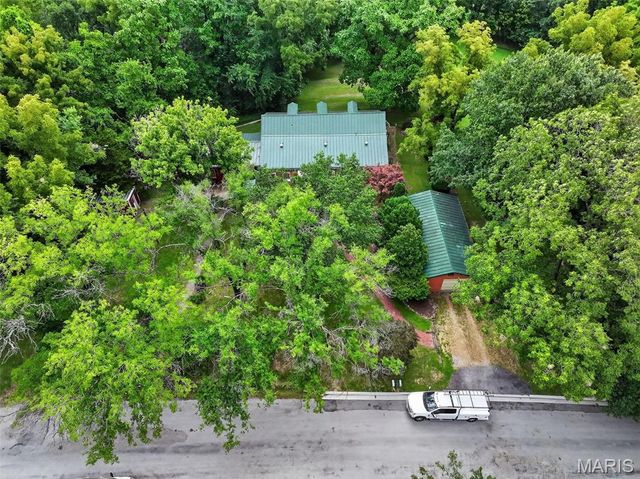 205 E 8th Street, Hermann, MO 65041