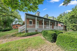 205 E 8th Street, Hermann, MO 65041
