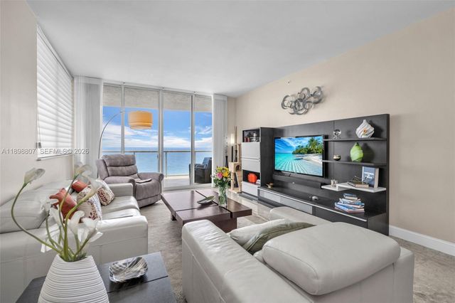 704 N Ocean Boulevard 804, Pompano Beach, FL 33062