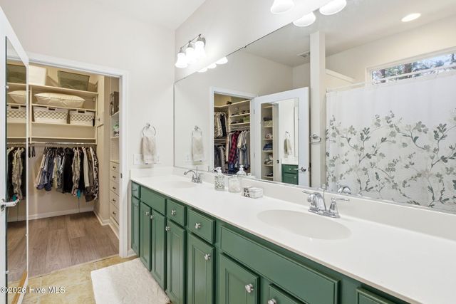 5242 Windward Way, Southport, NC 28461