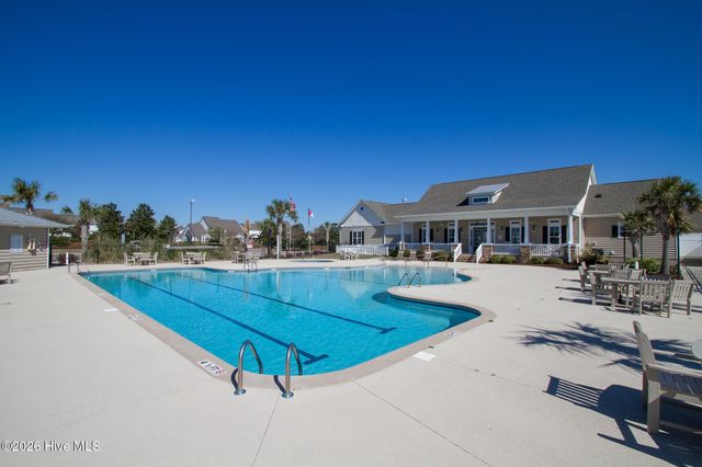 5242 Windward Way, Southport, NC 28461