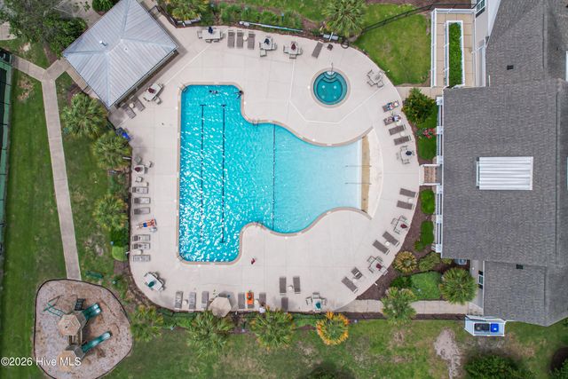 5242 Windward Way, Southport, NC 28461