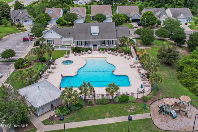 5242 Windward Way, Southport, NC 28461