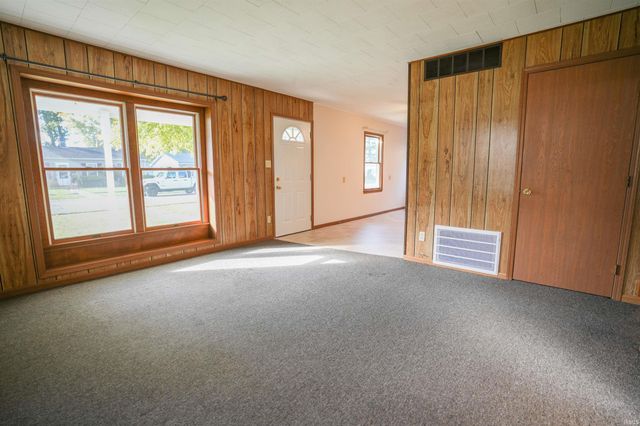 508 Freeman Drive, Monticello, IN 47960