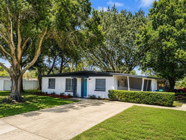 9001 82ND STREET, Seminole, FL 33777