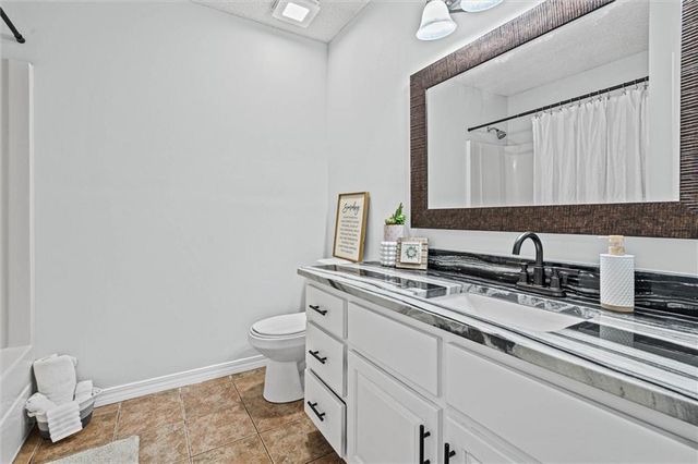 5201 Southern Oaks Trail, Grand Bay, AL 36541