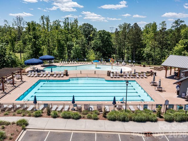 6203 Six String Court, Fort Mill, SC 29708