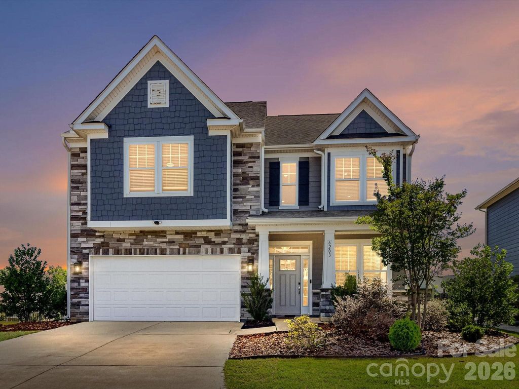 6203 Six String Court, Fort Mill, SC 29708