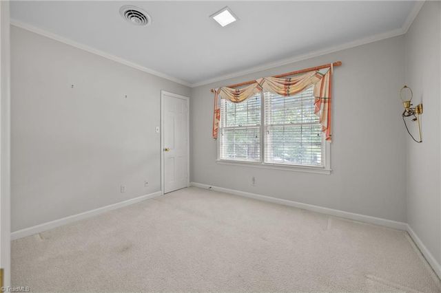 1122 Kensington Drive, High Point, NC 27262