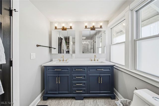 3014 Euclid Heights Boulevard, Cleveland Heights, OH 44118