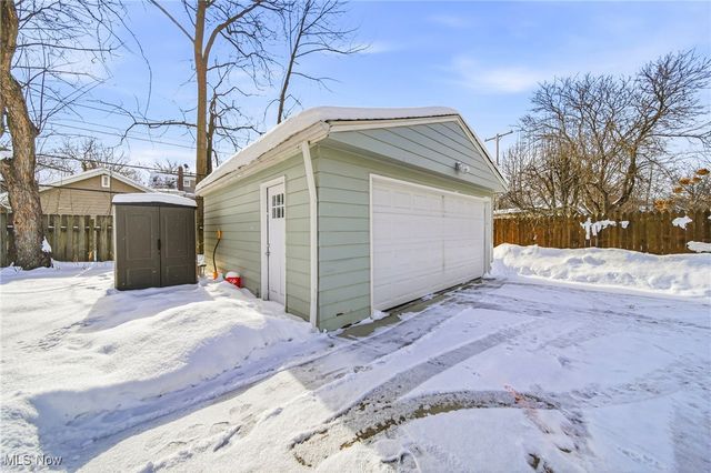 3014 Euclid Heights Boulevard, Cleveland Heights, OH 44118