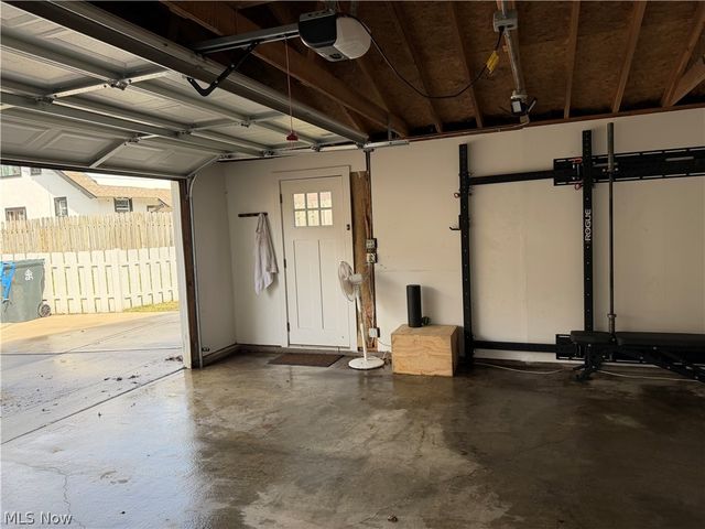 3014 Euclid Heights Boulevard, Cleveland Heights, OH 44118