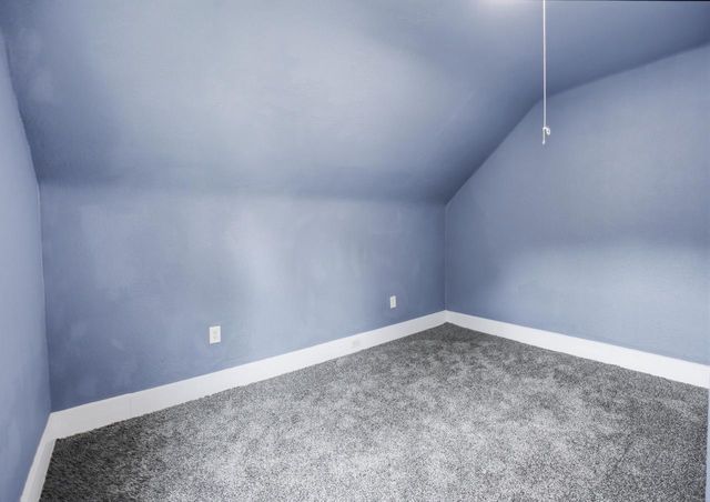 2760 N Booth STREET, Milwaukee, WI 53212