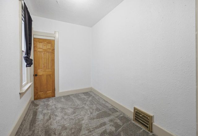 2760 N Booth STREET, Milwaukee, WI 53212