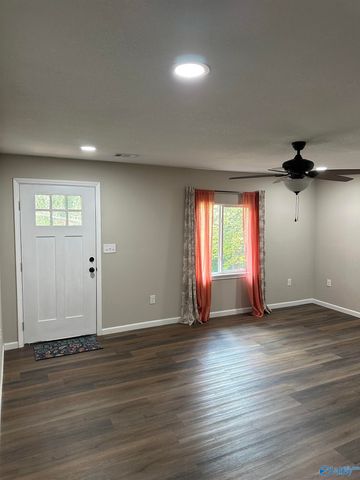 1902 NW Louise Avenue NW, Fort Payne, AL 35967