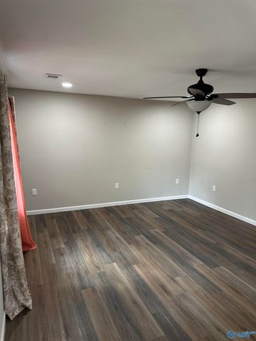 1902 NW Louise Avenue NW, Fort Payne, AL 35967