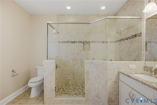 11920 Montfort Cir, Glen Allen, VA 23059